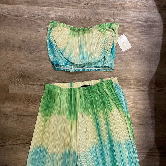 Womens Two Piece Tie Dye Suit NWT - Picture 5 of 6